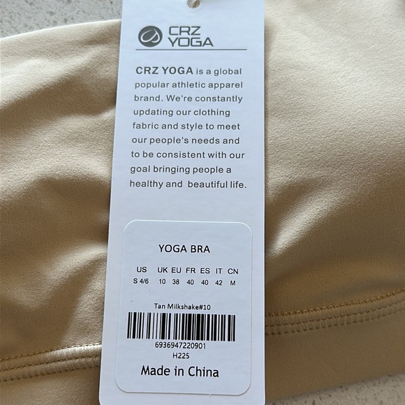 Butterluxe Adjustable Spaghetti Strap Bra - Picture 4 of 5